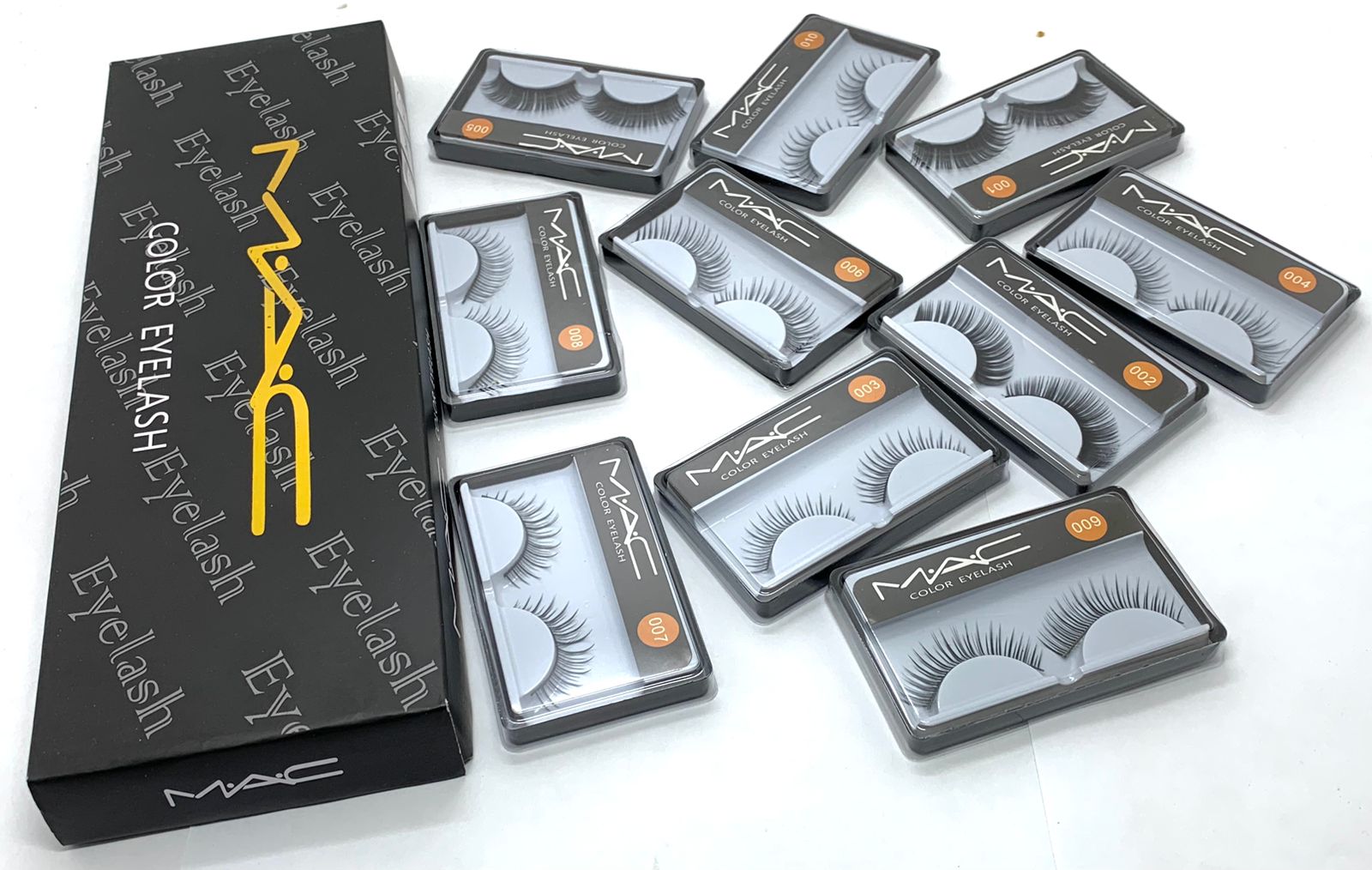 MAC EYE LASHES